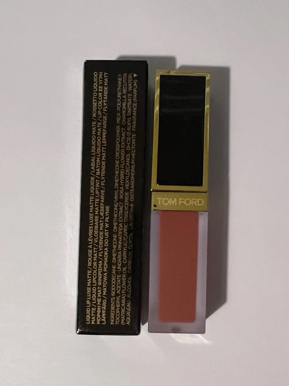 Tom Ford Liquid Lip Luxe Matte — Smitten 122